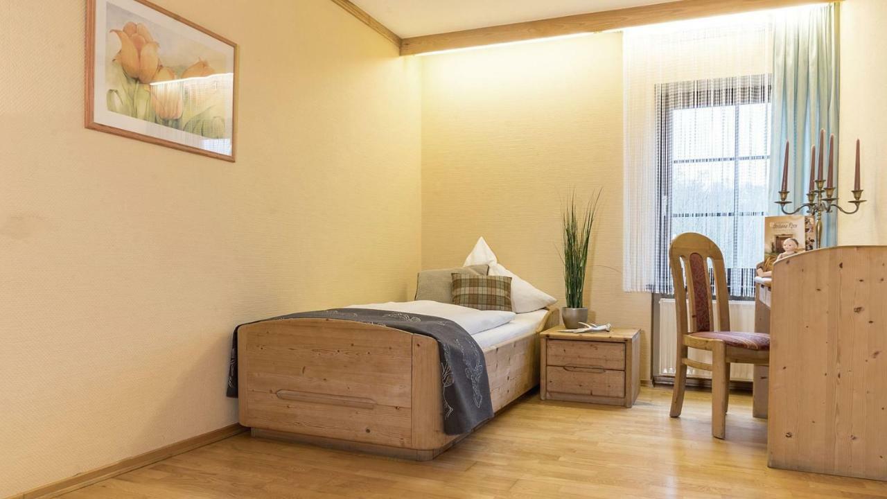 Landgasthof Goldene Rose Grub am Forst Екстериор снимка